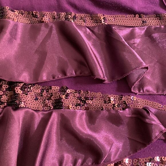 Covington Sleeveless sequins satin ruffle top - Picture 3 of 3